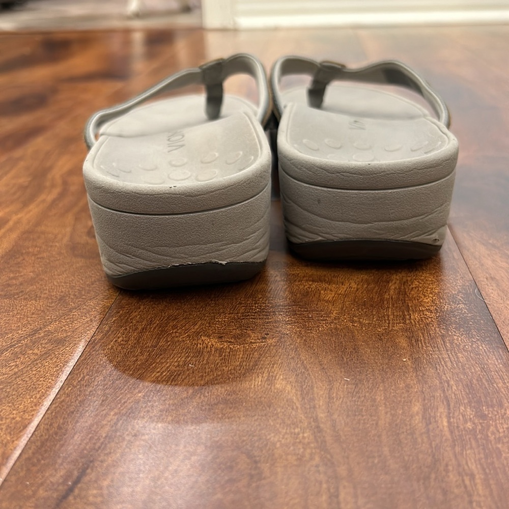 Silver Vionic Sandals - image 3